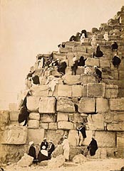 mile Bchard|: Ascension de la grande pyramide